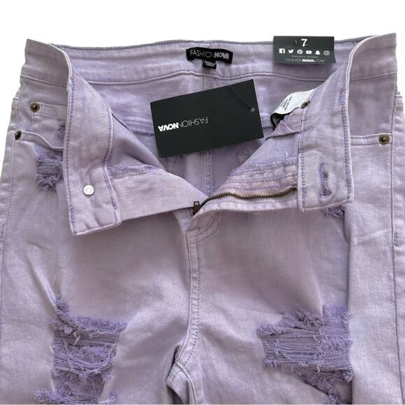 Fashion Nova Lilac Purple Mystery Girl Distressed Bermuda Jean Shorts Size 7 NEW - Picture 5 of 12